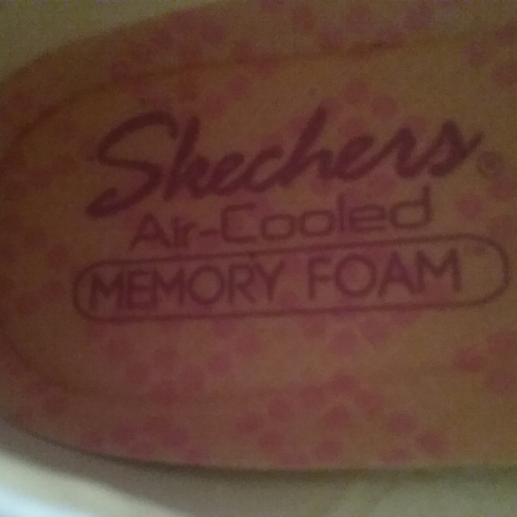 Skechers Air Cooled Memory Form Slide-In Rubber Sole Shoes - 7.5 - Picture 5 of 6